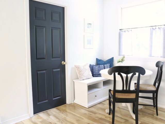 White_Kitchen_Breakfast_Nook_Painted_Door White_Kitchen_Breakfast_Nook_Painted_Door